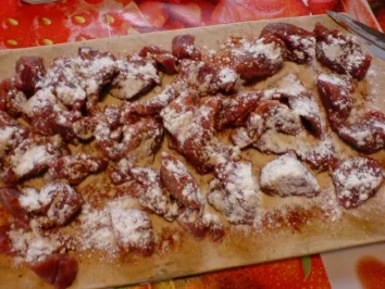 Rezept: Zigeunergulasch mit Gnocchi oder Nudeln Zigeunergulasch mit Gnocchi oder Nudeln - Rezept