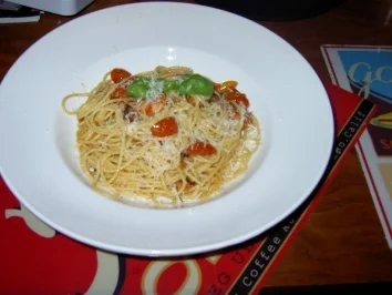 Rezept: Spaghetti mit Thunfisch Spaghetti mit Thunfisch - Rezept