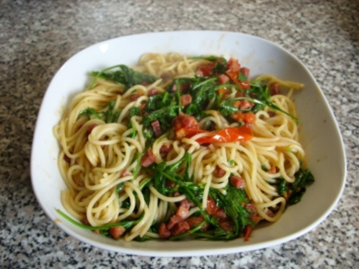 Spaghetti mit Rucola - Rezept