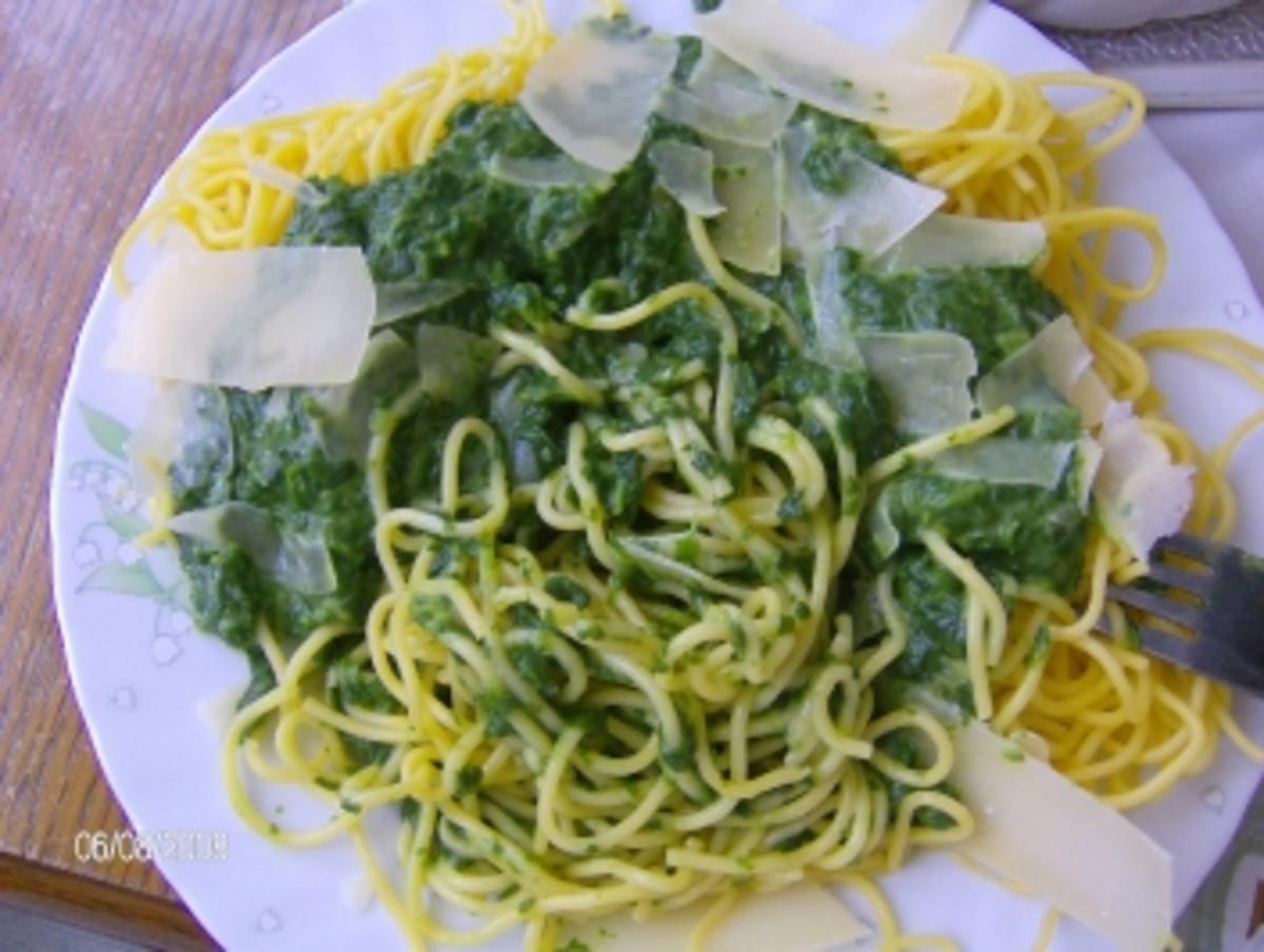 Spaghetti grün-weiß - Rezept