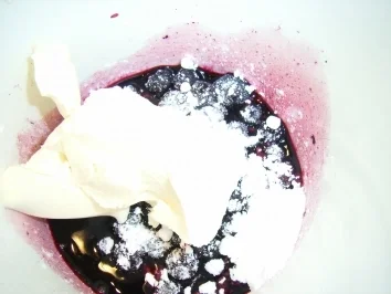 Rezept: Gefüllte Ecken "VIOLETTA" Bild Nr. 4 Gefüllte Ecken "VIOLETTA" - Rezept - Bild Nr. 4