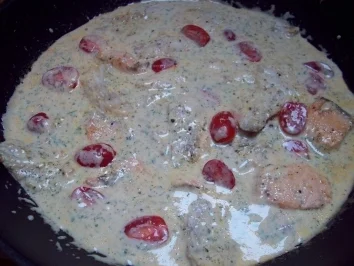 Rezept: Fisch taucht in Kräutersoße Fisch taucht in Kräutersoße - Rezept