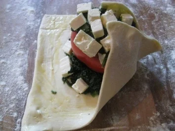 Tomate im Schlafrock /  vegetarisches Gericht - Rezept