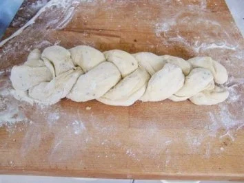 Osterbrot - Rezept - Bild Nr. 4