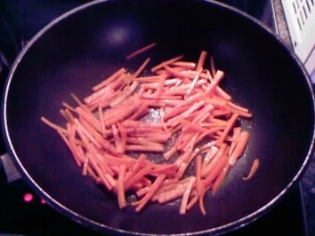 Rezept: Frühlings-Gnocchi in Gorgonzola-Sahne Frühlings-Gnocchi in Gorgonzola-Sahne - Rezept