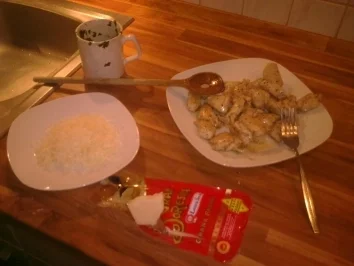 Rezept: Schnell gebratenes Huhn mit Nudeln Bild Nr. 5 Schnell gebratenes Huhn mit Nudeln - Rezept - Bild Nr. 5