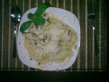 Rezept: Schnell gebratenes Huhn mit Nudeln Bild Nr. 7 Schnell gebratenes Huhn mit Nudeln - Rezept - Bild Nr. 7