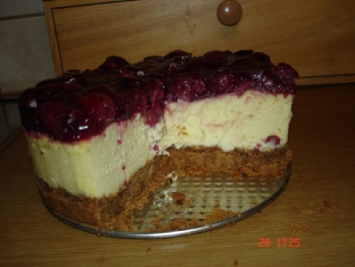 Käsekuchen mit Sauerkirschen&hellip;. - Rezept - kochbar.de