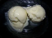 Kokos-Buttermilcheis - Rezept