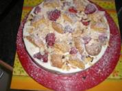 Brandteig-Flockentorte mit Erdbeeren - Rezept