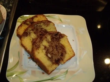 Rezept: Eierlikörkuchen mit Schokokern Eierlikörkuchen mit Schokokern - Rezept