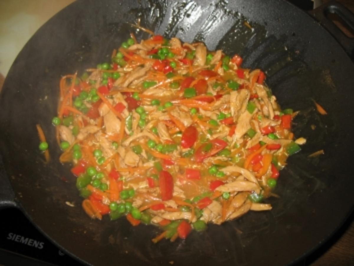 Asia-Wok-Pfanne mit Wildreis - Rezept - Bild Nr. 5