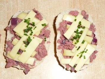 Mettbrötchen überbacken - Rezept - Bild Nr. 2