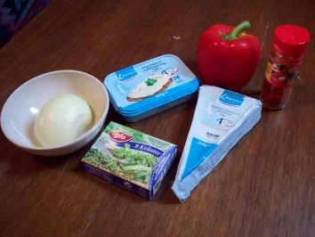 Deftiger Brotaufstrich - Rezept