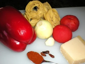 Rezept: NUDELN: Emis scharfe Nudeln gratiniert NUDELN: Emis scharfe Nudeln gratiniert - Rezept