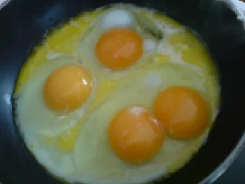 Rezept: Spiegelei Bild Nr. 5 Spiegelei - Rezept - Bild Nr. 5