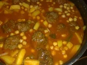 Hackbällchen-Kartoffel-Kichererbsenpfanne - Rezept