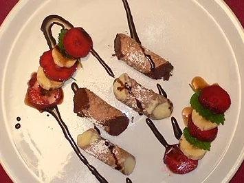 Cannoli cioccolata con Fragole caprese di Raffaele - Rezept