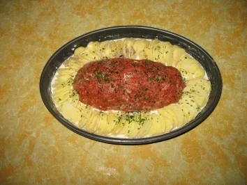 Rezept: Hackbraten auf Kartoffelgratin Bild Nr. 3 Hackbraten auf Kartoffelgratin - Rezept - Bild Nr. 3