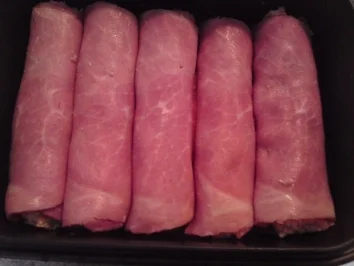 Rezept: Gefüllte Schinkenröllchen Gefüllte Schinkenröllchen - Rezept