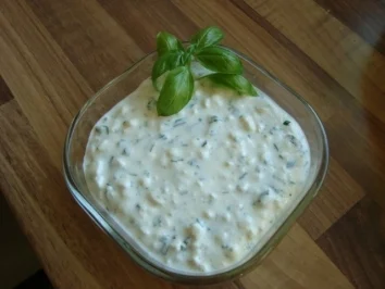 Rezept: *Dip - Hüttenkäse-Dip *Dip - Hüttenkäse-Dip - Rezept