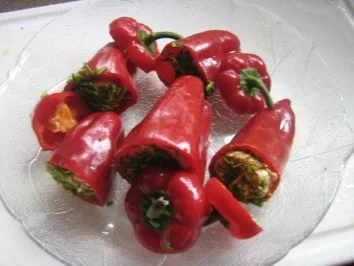 Rezept: Babypaprika gefüllt Bild Nr. 2 Babypaprika gefüllt - Rezept - Bild Nr. 2
