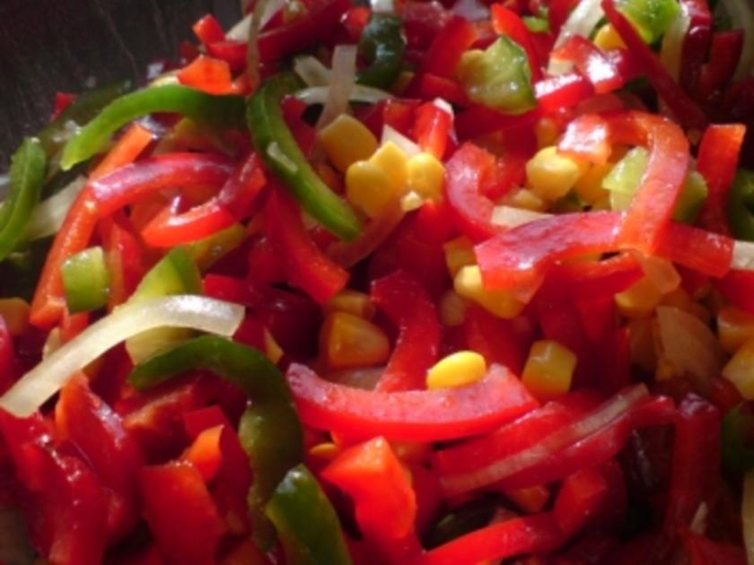 Paprikasalat - schnell & einfach - von loewe_bs Paprikasalat - schnell & einfach - von loewe_bs