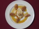 Feigen in Ingwer-Orangensud mit Walnusseis - Rezept