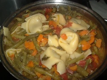 Rezept: Tortellini-Eintopf Bild Nr. 5 Tortellini-Eintopf - Rezept - Bild Nr. 5