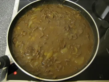 Rindfleisch mit Zwiebeln chinesisch - Rezept