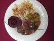 Hirschrückenfilet mit Rosenkohl und Spätzle - Rezept