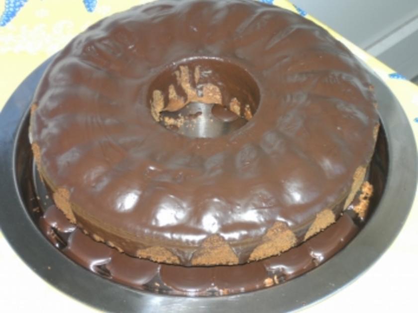 Bananen Nuss Kuchen - einfach - 339 kcal/100g