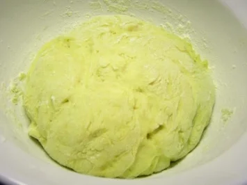 Mehlspeisen: Österlicher Mohn-Nuss-Zopf - Rezept - Bild Nr. 3