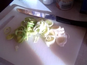 Rezept: Silkes Lauch-Gemüse-Pfanne mit Garnelen und Penne Bild Nr. 2 Silkes Lauch-Gemüse-Pfanne mit Garnelen und Penne - Rezept - Bild Nr. 2