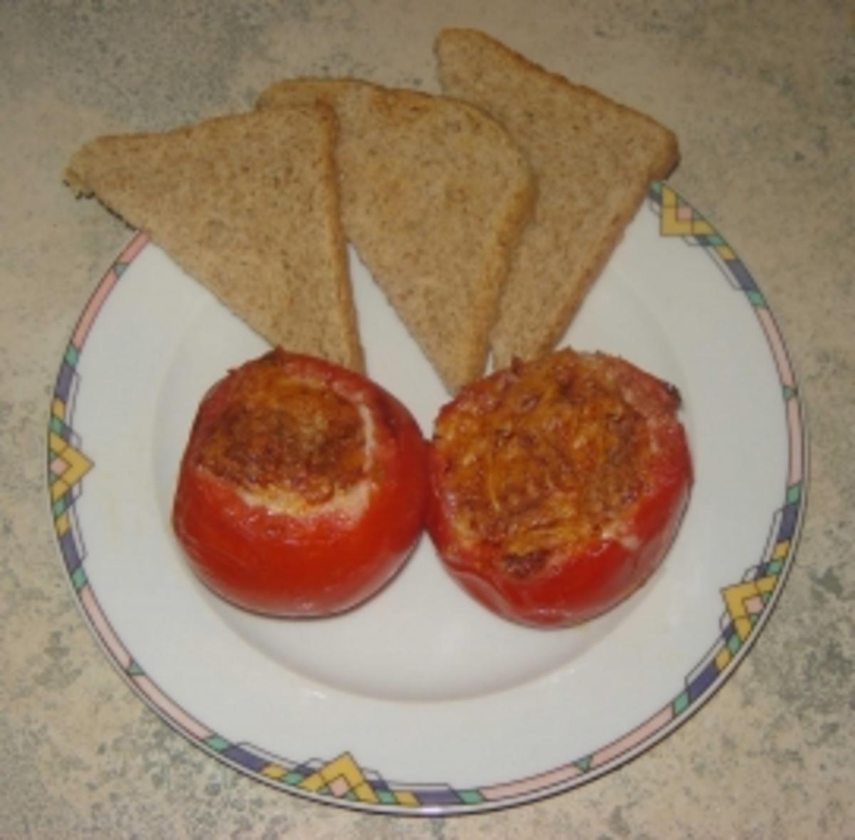 Bilder für Gefüllte Tomaten - Rezept