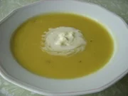 KARTOFFELCREMESUPPE MIT SAFRAN - Rezept