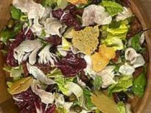 Mediterraner Salat mit Ziegenkäse - Rezept