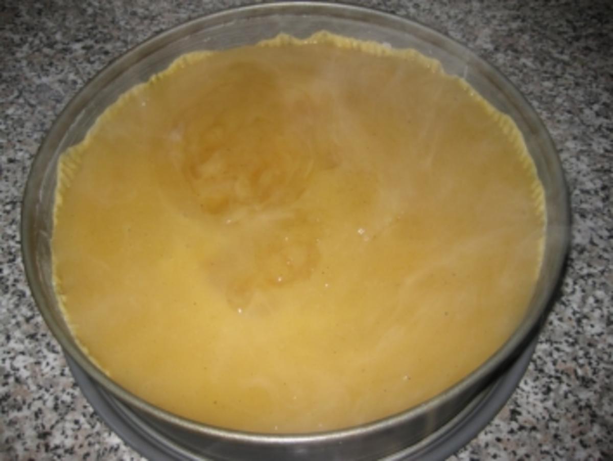 Apfel-Wein-Eierlikör-Kuchen - Rezept - Bild Nr. 5