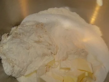 Treccia Pasquale/Osterzopf - Rezept - Bild Nr. 3