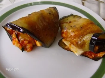 Rezept: Auberginenröllchen Bild Nr. 4 Auberginenröllchen - Rezept - Bild Nr. 4