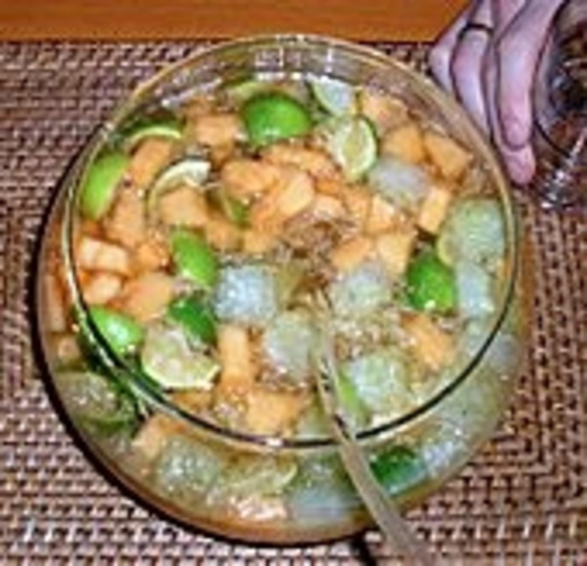 Caipirinha-Bowle - Rezept