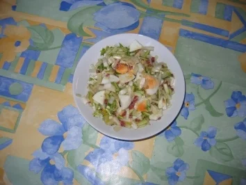 Rezept: Löwenzahnsalat *Bettsejejer* Löwenzahnsalat *Bettsejejer* - Rezept