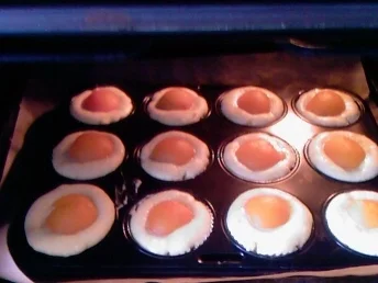 Rezept: Spiegelei- Muffins Bild Nr. 2 Spiegelei- Muffins - Rezept - Bild Nr. 2