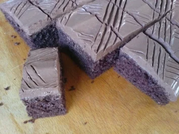 Rezept: Sahne-Nougat-Kuchen Sahne-Nougat-Kuchen - Rezept