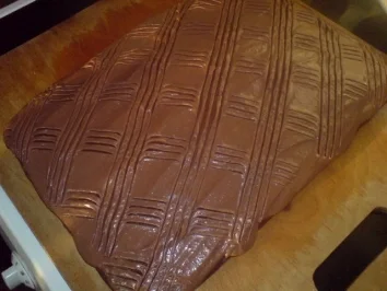 Rezept: Sahne-Nougat-Kuchen Bild Nr. 22 Sahne-Nougat-Kuchen - Rezept - Bild Nr. 22