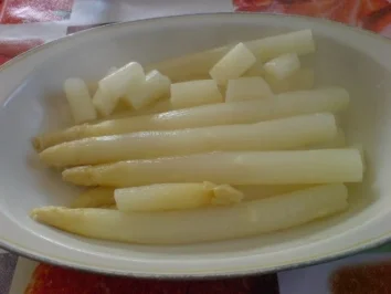 Frischer Spargel mit Salzkartoffeln und Klopsen - Rezept - Bild Nr. 14