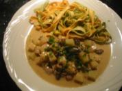 Schweinefiletstreifen mit Morcheln und Kohlrabi - Rezept