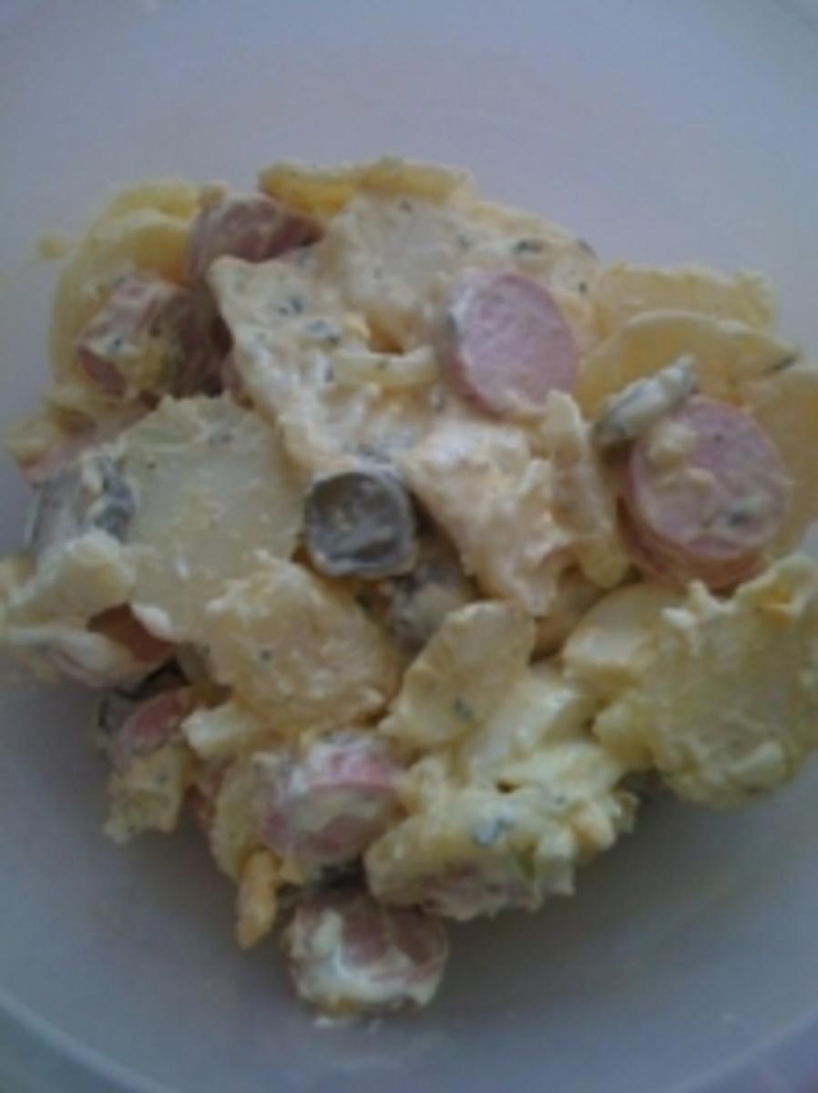 Bilder für Kartoffelsalat Kartoffelsalat mit Wurst und Eiern - Rezept