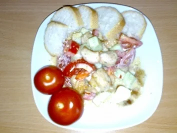 Putenbrustsalat mit Mayo-Dressing - Rezept