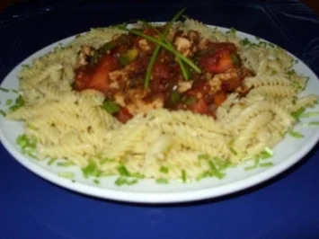 Nudeln mit Putenstreifen-Tomatensoße - Rezept - Bild Nr. 6